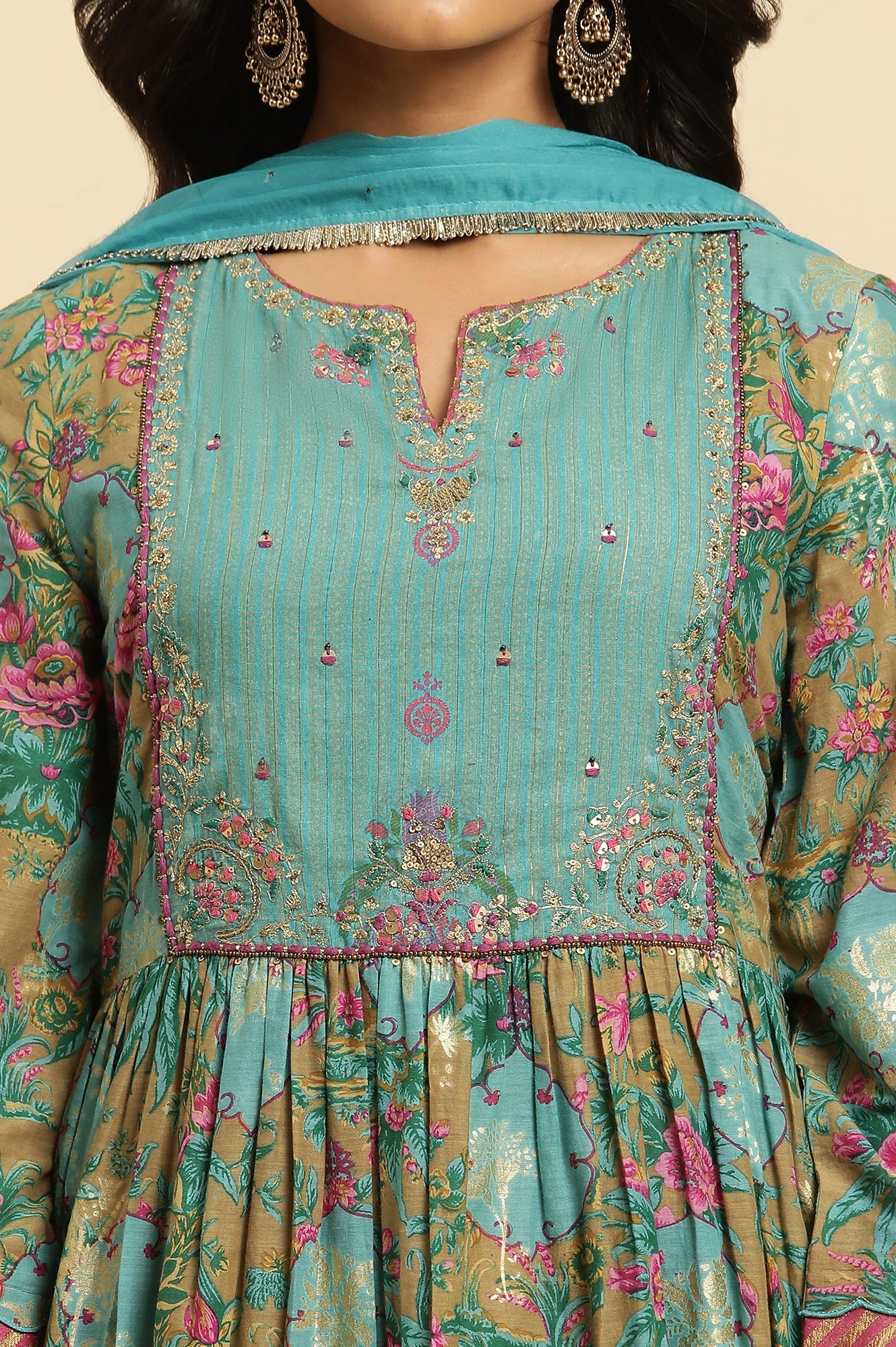 Brown Floral Printed Kurta, Pant And Dupatta Set - Image 7